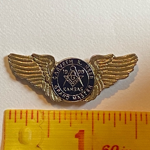 Free mason master Caveth K Neer  1996 Kansas - Picture 6 of 7